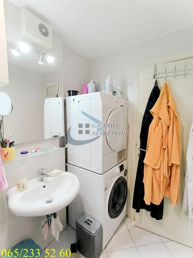 Prodaja, trosoban stan, 84m², Voždovac Sve Podlokacije, Beograd