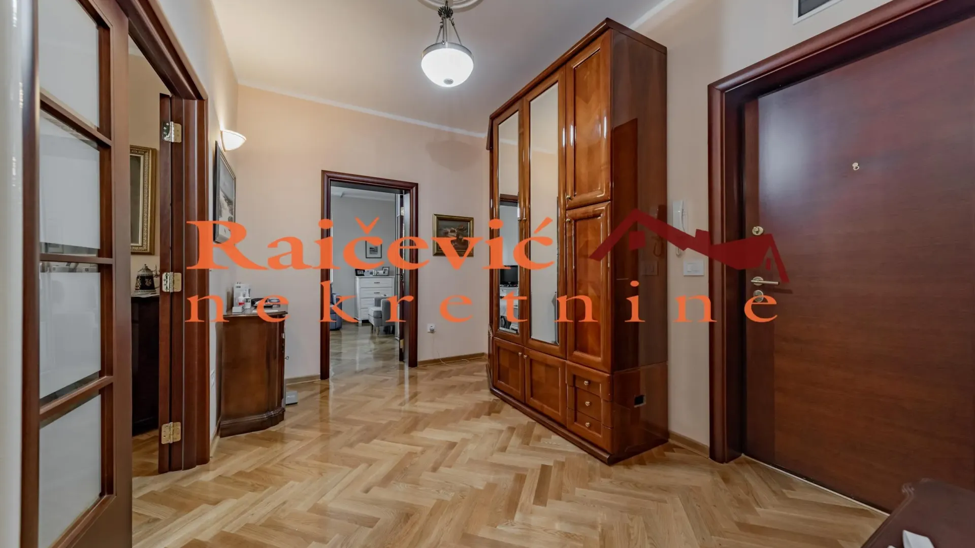 Sale, three bedroom apartment, 98m², Savski Venac, Beograd