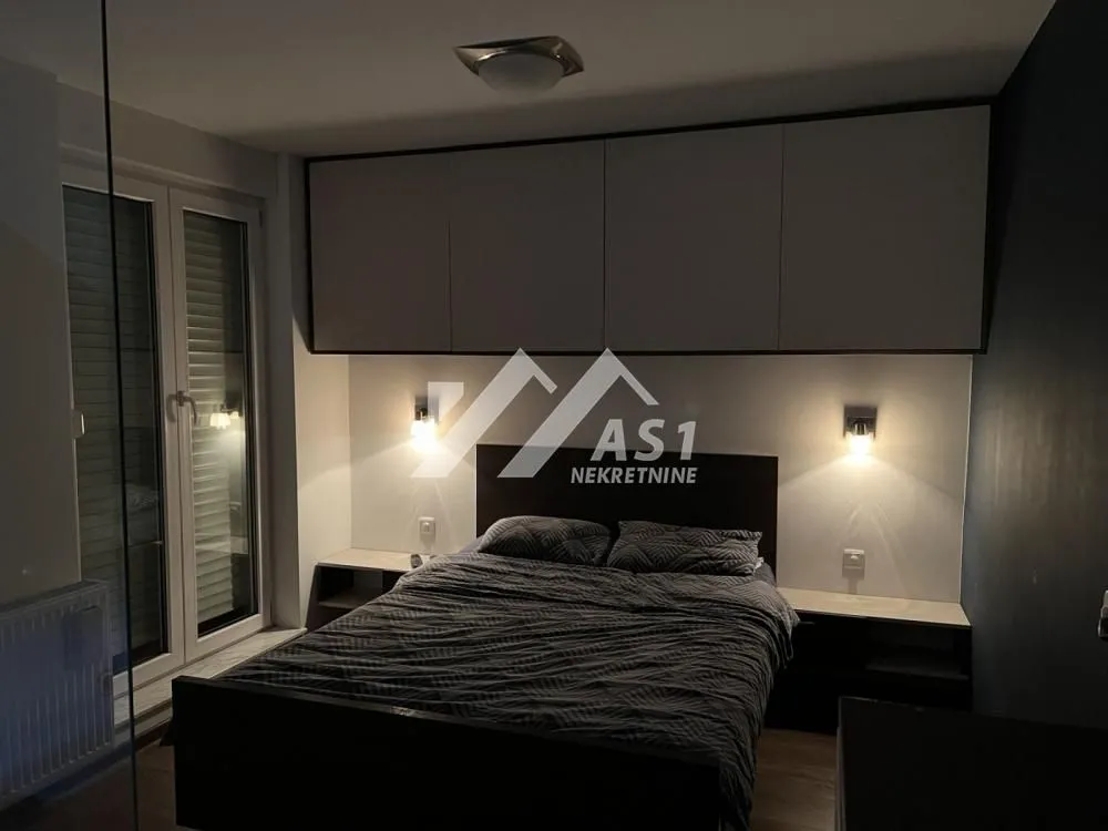Izdavanje, dvosoban stan, 45m², Salajka, Novi Sad Sve Podlokacije