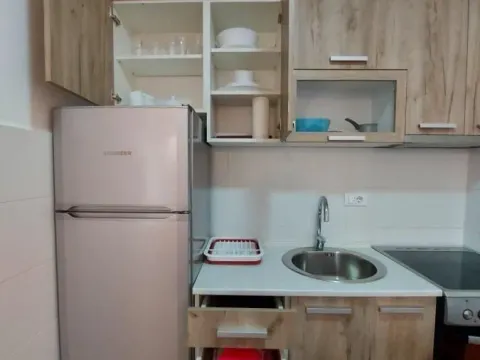 Rent, one bedroom apartment, 37m², Telep, Novi Sad Sve Podlokacije - image 9