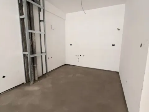 Prodaja, dvosoban stan, 64m², Stari Aerodrom, Podgorica - image 8