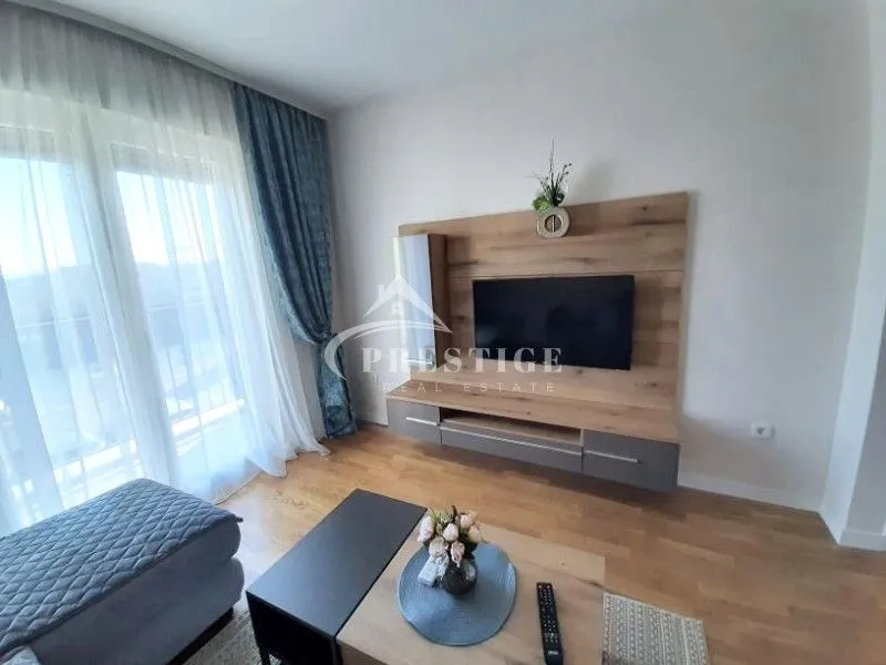 Rent, one bedroom apartment, 40m², Pobrežje, Podgorica