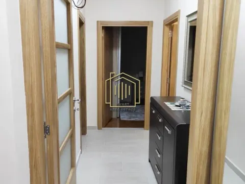 Izdavanje, jednosoban stan, 61m², Centar, Podgorica - image 8