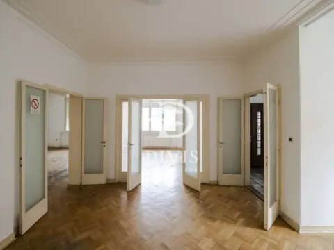 Prodaja, četvorosoban stan, 113m², Senjak, Beograd