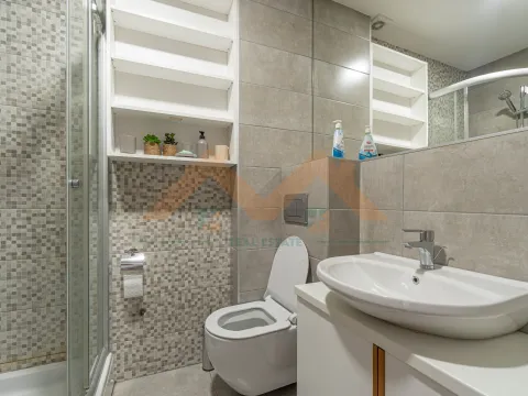 Izdavanje, jednosoban stan, 47m², Momišići, Podgorica - image 8