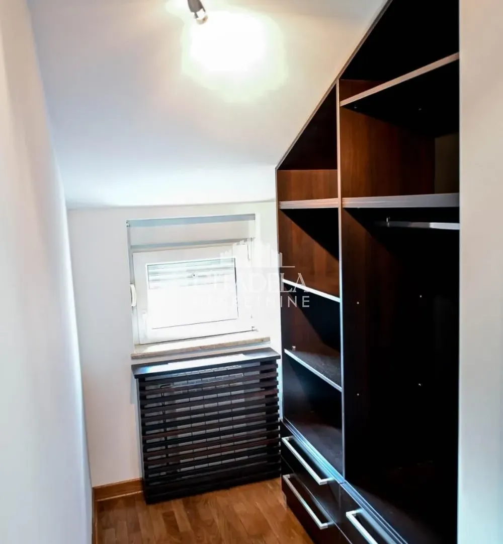 Sale, four bedroom apartment, 100m², Žarkovo, Beograd