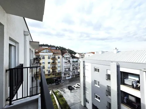 Izdavanje, stan, 49m², Stara Varoš, Podgorica - image 12