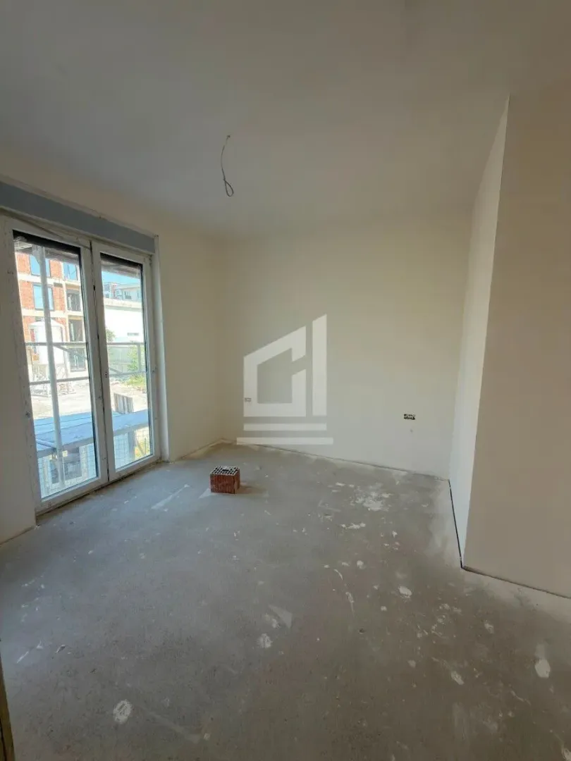 Prodaja, jednosoban stan, 42m², Dahna, Podgorica