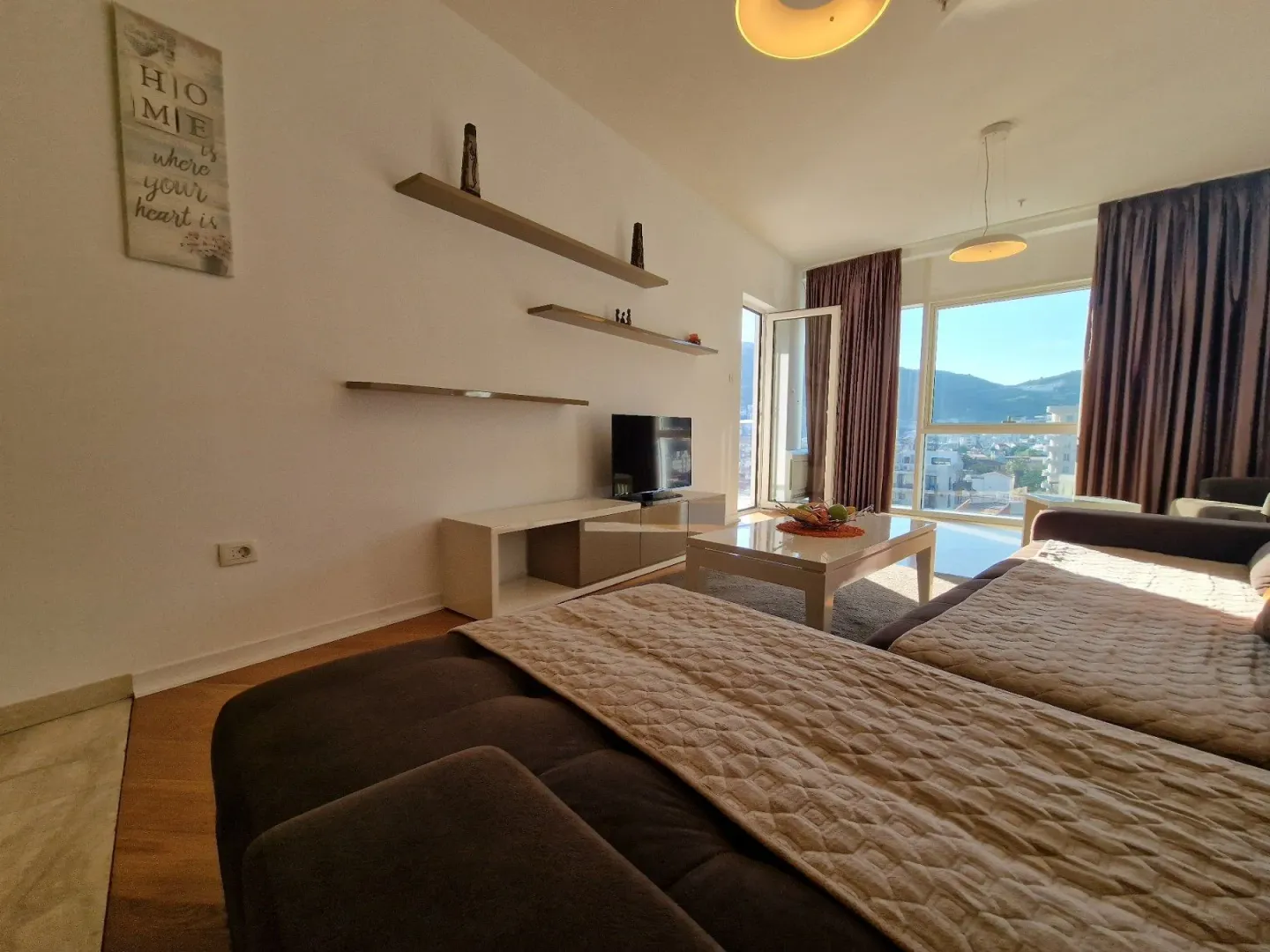 Rent, one bedroom apartment, 67m², Budva, Crna Gora