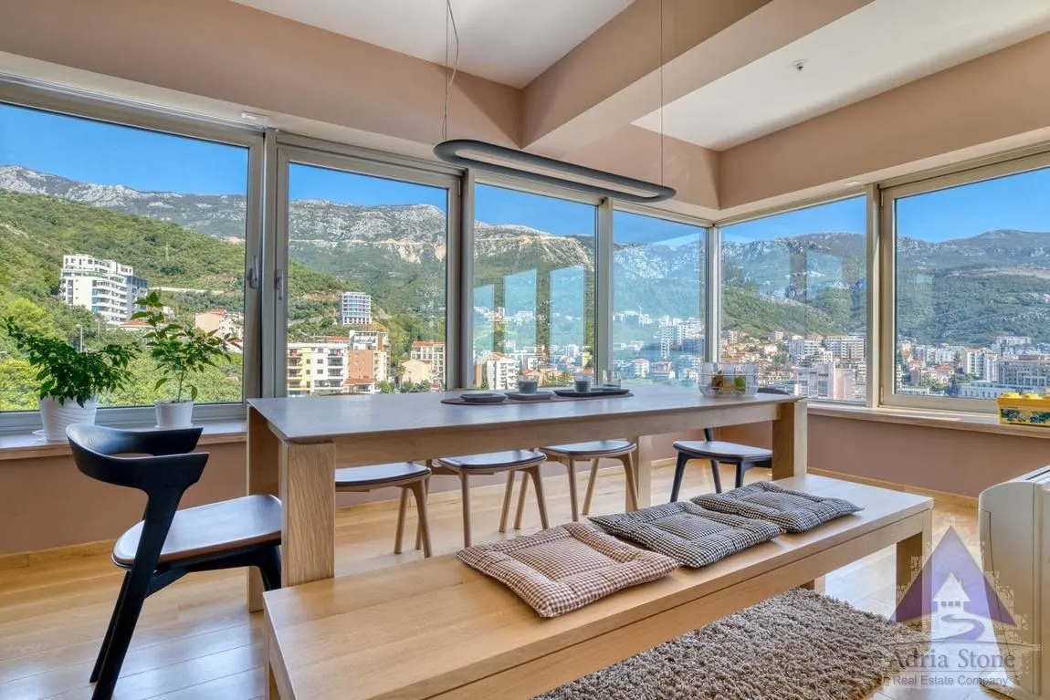 Sale, three bedroom apartment, 167m², Zavala, Budva