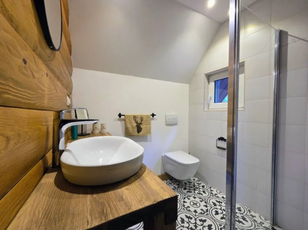 Sale, house, 160m², Centar, Žabljak