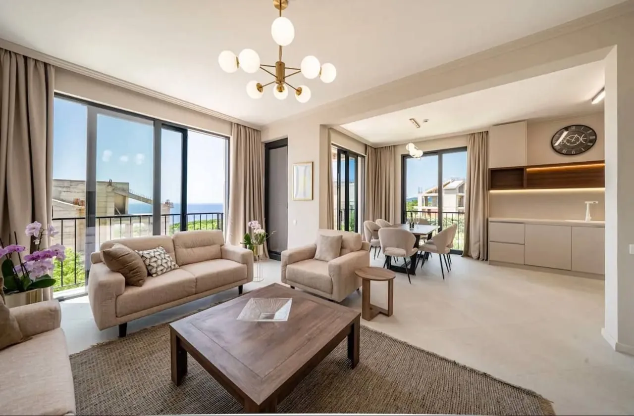 Prodaja, kuća, 223m², Reževići, Budva
