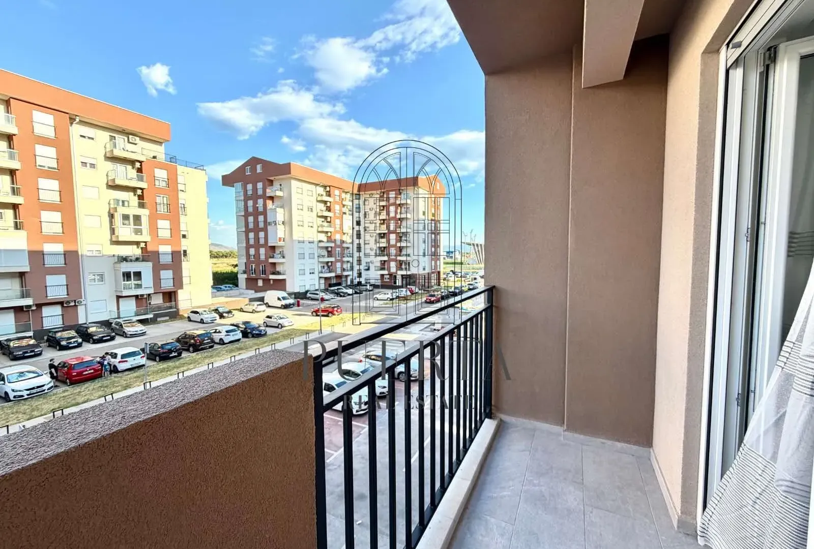 Rent, one bedroom apartment, 42m², Stari Aerodrom, Podgorica