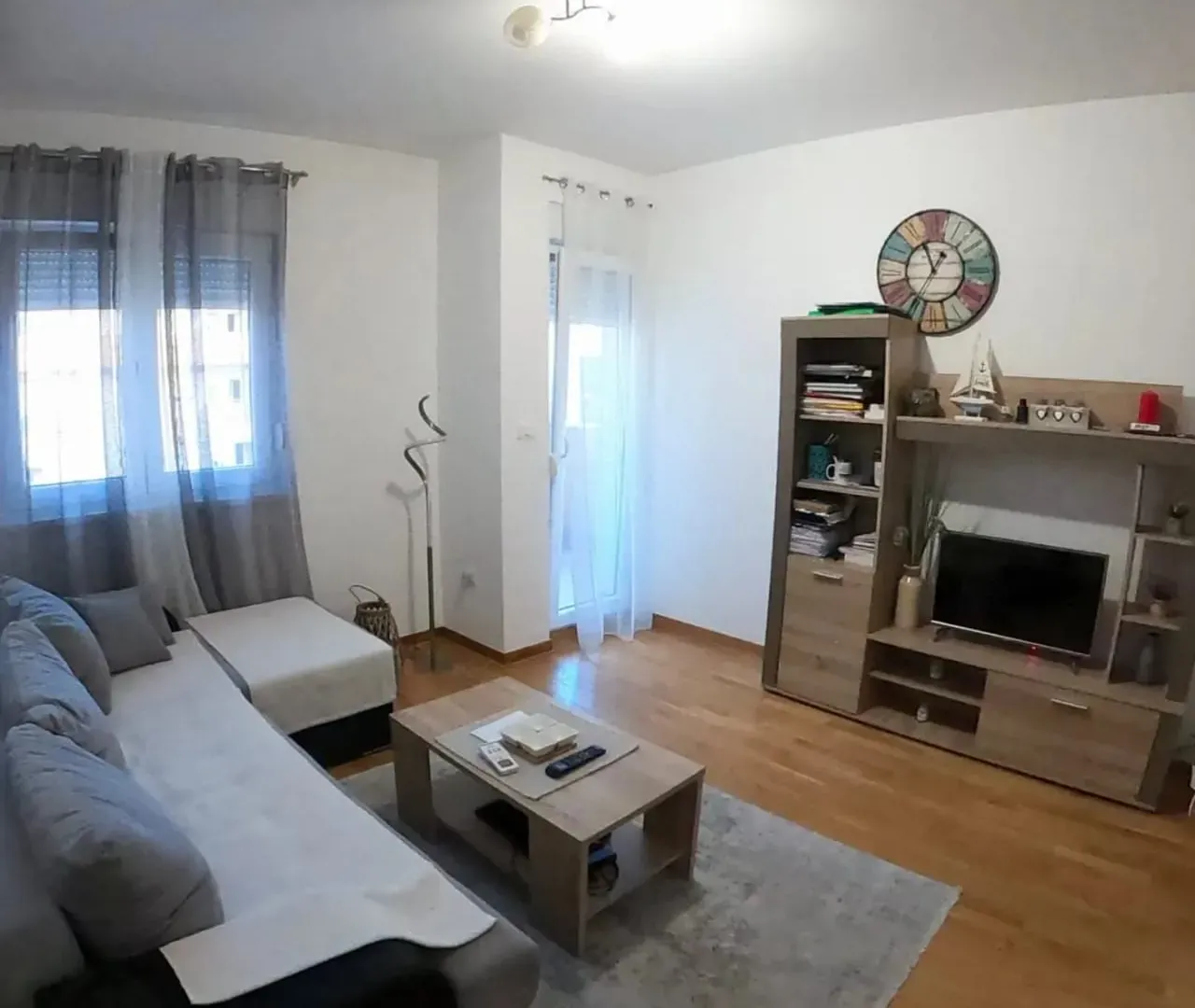 Izdavanje, jednosoban stan, 43m², City Kej, Podgorica