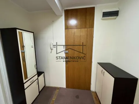 Prodaja, dvosoban stan, 75m², Bulevar Oslobodjenja, Novi Sad Sve Podlokacije - image 2