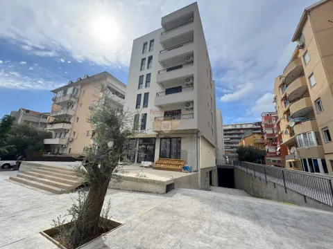 Prodaja, jednosoban stan, 42m², Budva, Crna Gora