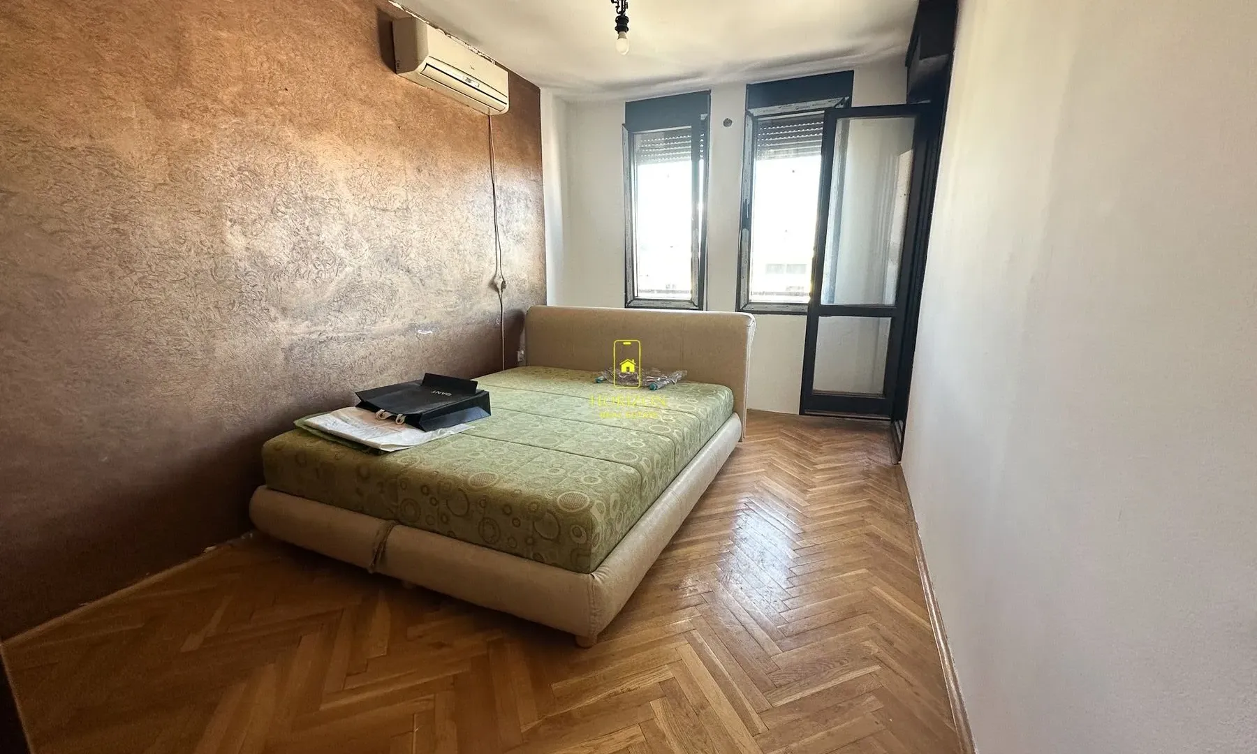 Prodaja, trosoban stan, 96m², Blok 6, Podgorica
