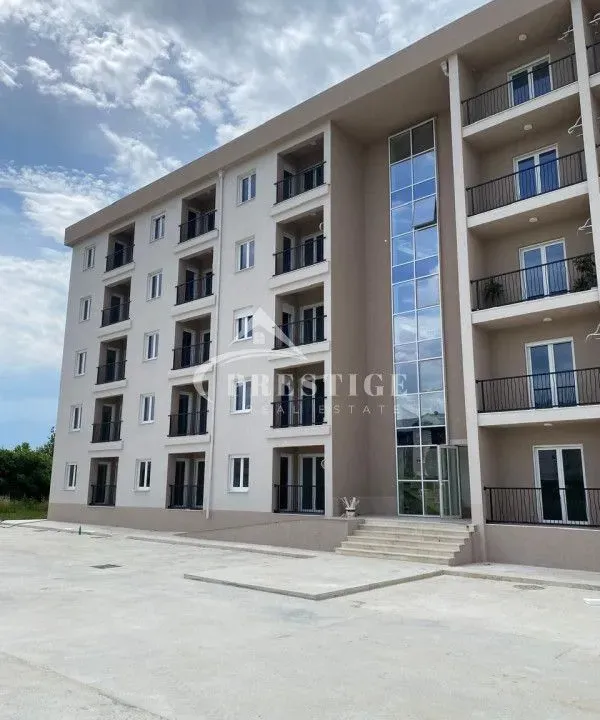 Izdavanje, dvosoban stan, 73m², Zabjelo, Podgorica