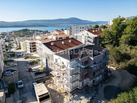 Sale, two bedroom apartment, 59m², Kava, Tivat - image 2