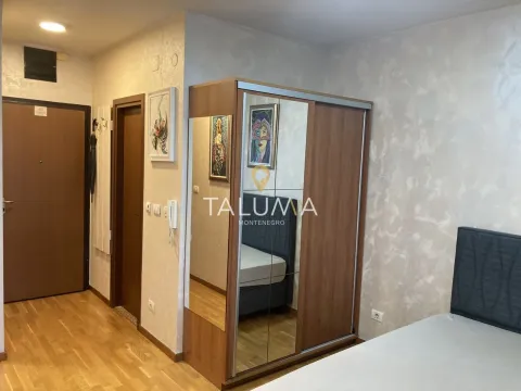 Izdavanje, garsonjera, 31m², City Kvart, Podgorica - image 5