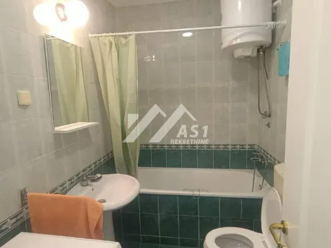 Izdavanje, dvosoban stan, 44m², Centar, Novi Sad - image 8