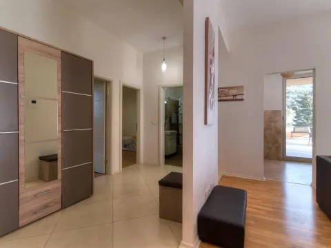 Sale, three bedroom apartment, 189m², Budva, Crna Gora - image 7