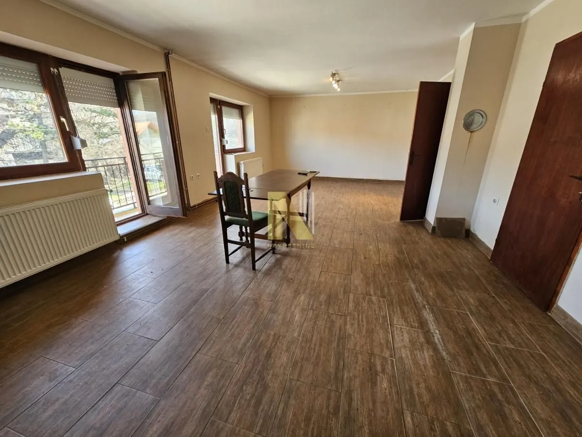 Sale, house, 200m², Beočin, Srbija