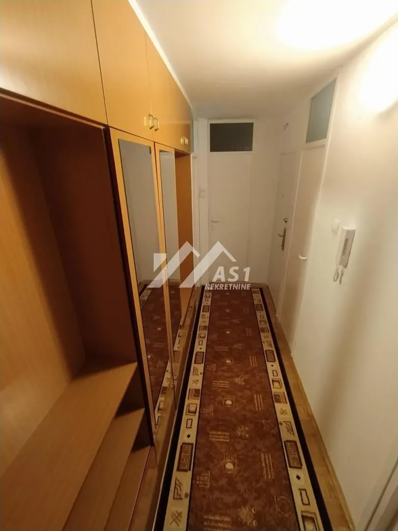 Izdavanje, dvosoban stan, 58m², Liman 2, Novi Sad Sve Podlokacije