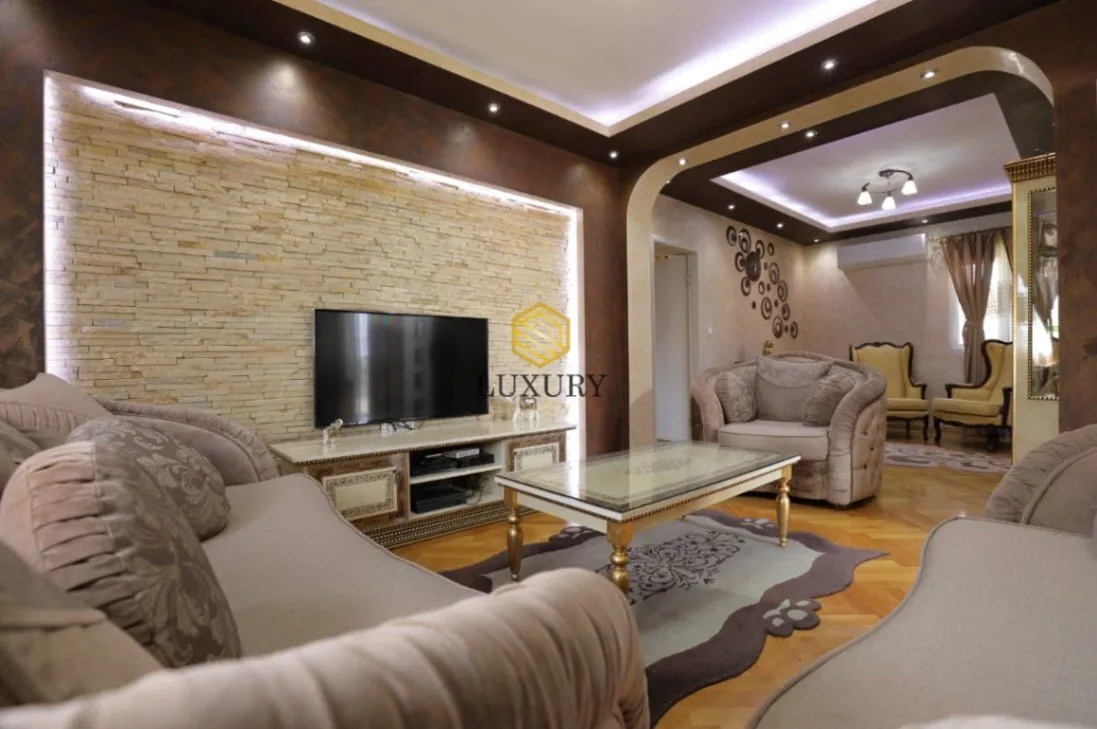 Rent, house, 250m², Tološi, Podgorica