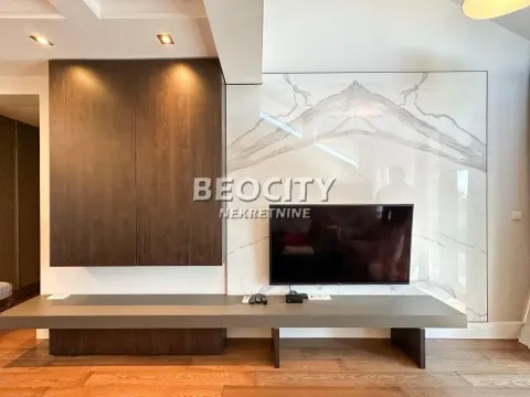 Izdavanje, trosoban stan, 80m², Crveni Krst, Beograd