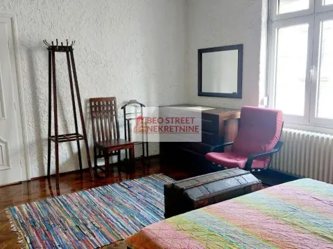 Izdavanje, četvorosoban stan, 108m², Stari Grad, Beograd - image 8