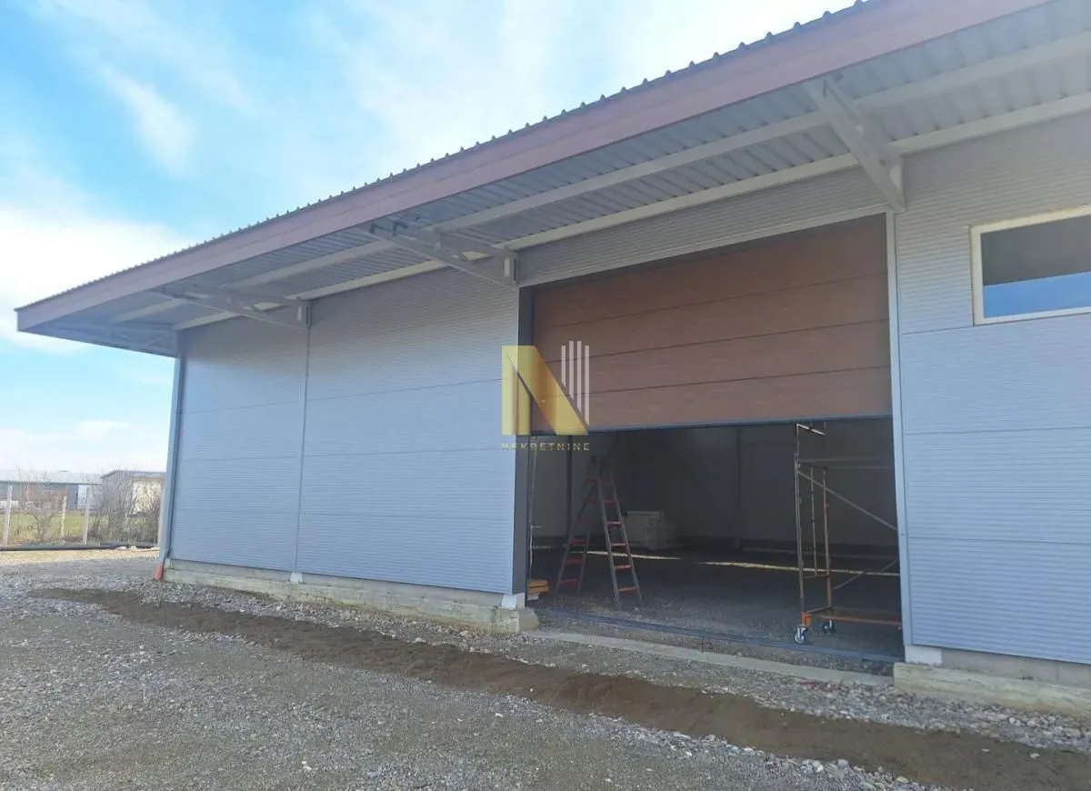 Izdavanje, poslovni prostor, 1150m², Šabac, Srbija
