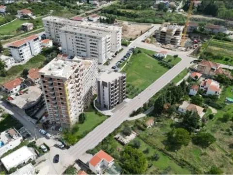 Prodaja, jednosoban stan, 55m², Ilino, Bar