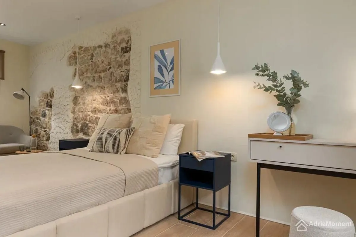 Sale, house, 110m², Škaljari, Kotor