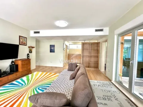 Sale, two bedroom apartment, 102m², Dobrota, Kotor - image 6