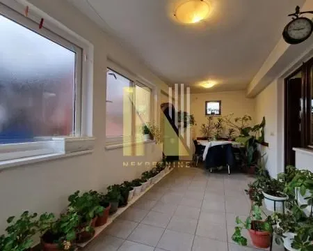 Prodaja, kuća, 350m², Sremska Kamenica, Petrovaradin - image 5