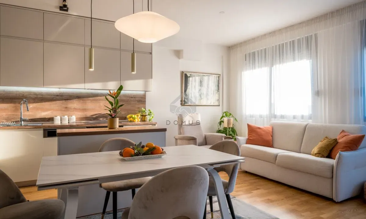 Sale, two bedroom apartment, 63m², Tivat, Crna Gora