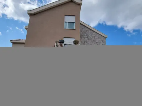 Izdavanje, jednosoban stan, 37m², Lastva Grbaljska, Kotor - image 20