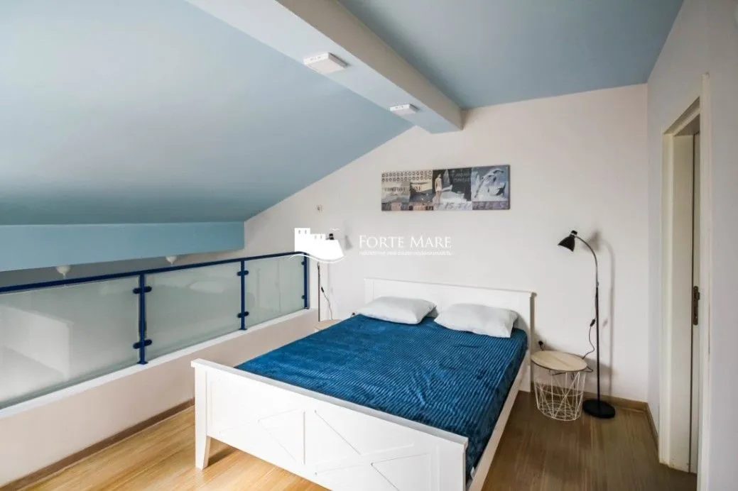 Prodaja, dvosoban stan, 107m², Herceg Novi, Crna Gora
