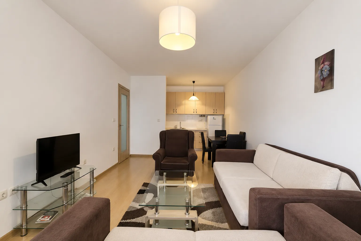 Izdavanje, jednosoban stan, 48m², City Kvart, Podgorica