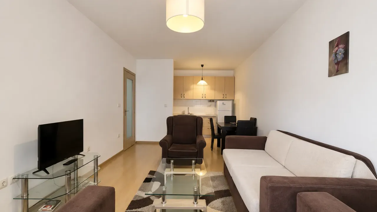 Izdavanje, jednosoban stan, 48m², City Kvart, Podgorica