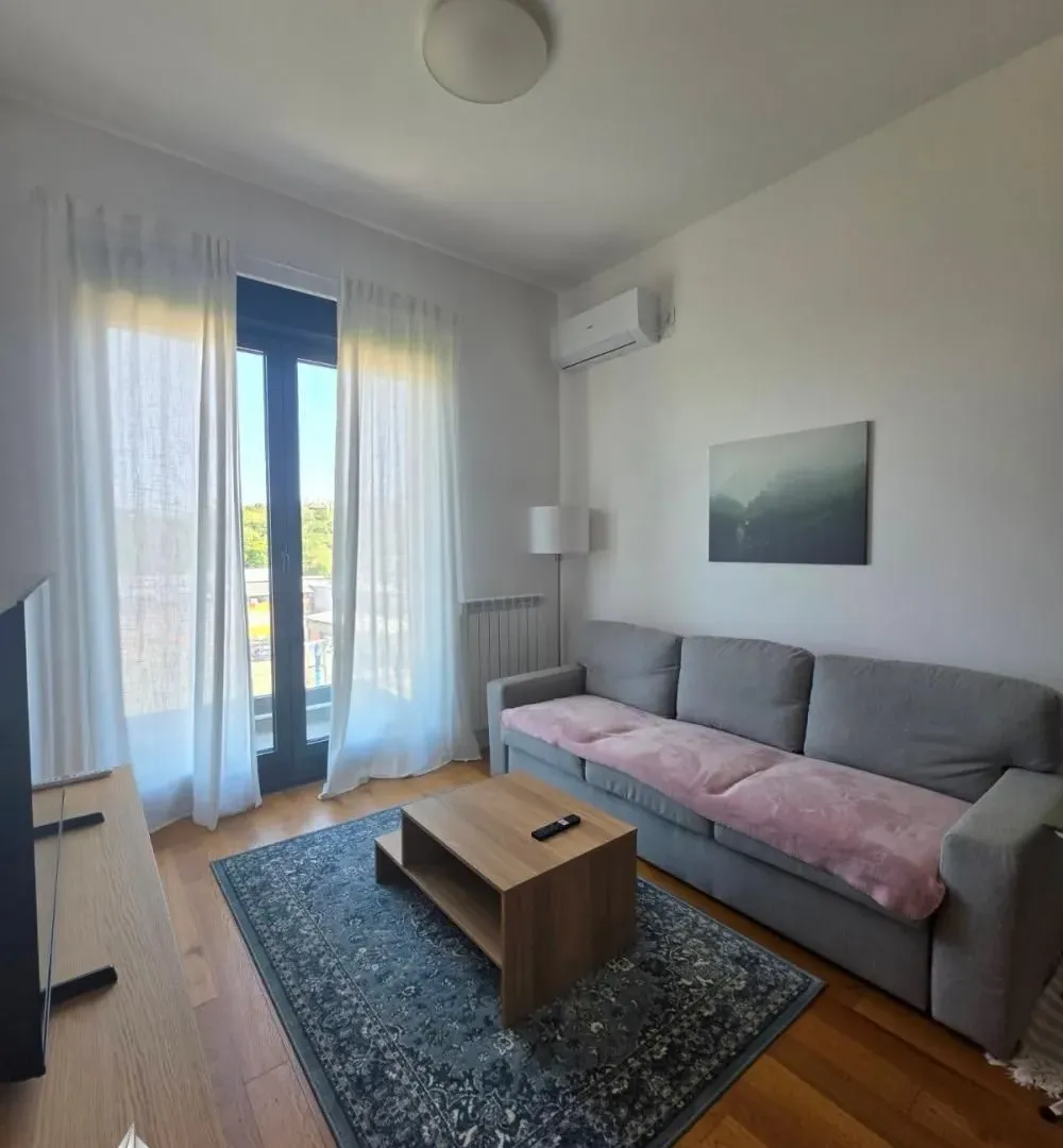 Prodaja, jednosoban stan, 38m², Severni Bulevar, Zvezdara Sve Podlokacije