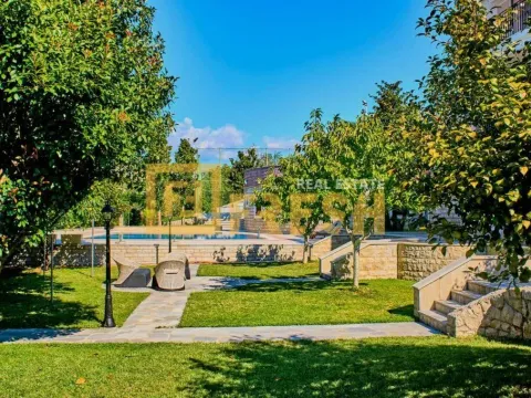 Prodaja, kuća, 300m², Zagorič, Podgorica - image 26