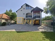 Sale, house, 310m², Kolašin, Crna Gora - image 1