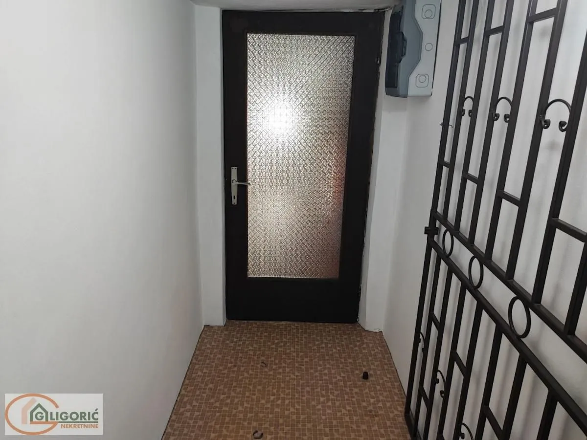 Sale, four bedroom apartment, 95m², Klinički Centar, Beograd