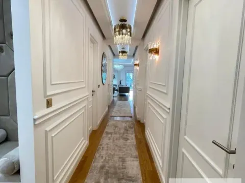 Prodaja, četvorosoban stan, 175m², Savski Venac, Beograd - image 23