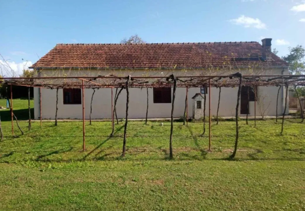 Sale, house, 125m², Golubovci, Podgorica