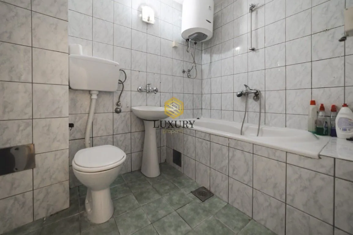 Prodaja, dvosoban stan, 62m², Stari Aerodrom, Podgorica