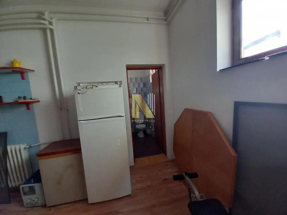 Prodaja, kuća, 272m², Bela Palanka, Srbija