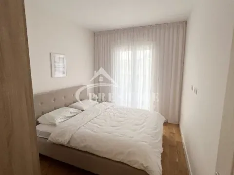 Izdavanje, jednosoban stan, 47m², Central Point, Podgorica - image 5